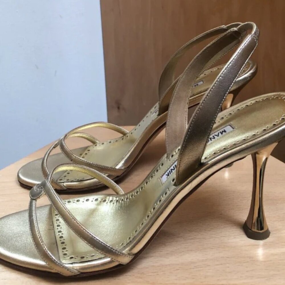 MANOLO BLAHNIK RACITA GOLD METALLIC LEATHER STRAPPY SANDAL HEEL 39/9/8.5